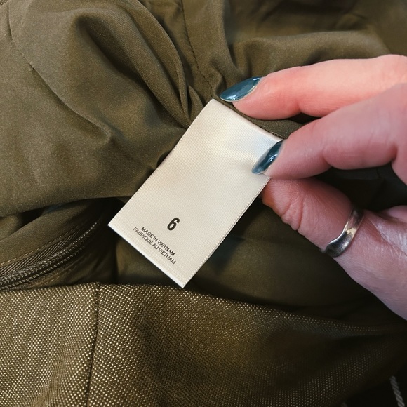 NWOT High Waisted Olive Green Express Midi Pencil Skirt size 6 - Picture 5 of 9